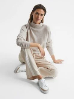 Reiss Gold Ashley Low Top Leather Trainers -Style Trend Shop C59081s2