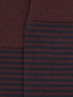 Reiss Bordeaux Mario Stripe Striped Socks 8 Reiss Bordeaux Mario Stripe Striped Socks -Style Trend Shop C72667s3