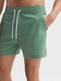 Reiss Bright Green/White Shape Printed Drawstring Swim Shorts -Style Trend Shop D40008s4