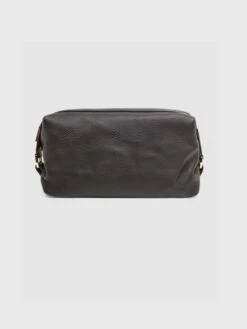 Reiss Chocolate Cole Leather Washbag -Style Trend Shop D55832s3