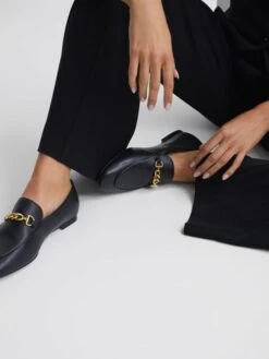 Reiss Black Evan Chain Detail Loafers -Style Trend Shop D58009s3