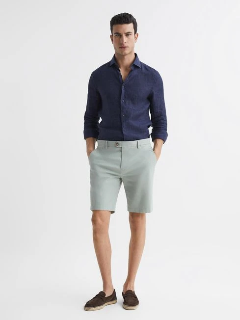 Reiss Soft Sage Wicket Modern Fit Chino Shorts 4 Reiss Soft Sage Wicket Modern Fit Chino Shorts - Image 3