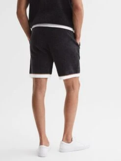 Reiss Black Fielder Relaxed Fit Elasticated Chenille Shorts -Style Trend Shop D84394s5