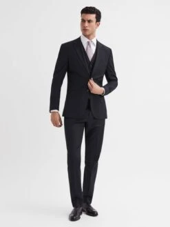 Reiss Black Hope Modern Fit Travel Trousers -Style Trend Shop D90 442s6