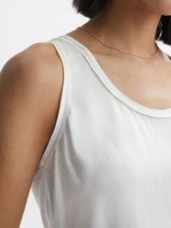 Reiss White Riley Silk Front Vest -Style Trend Shop U19 728s3