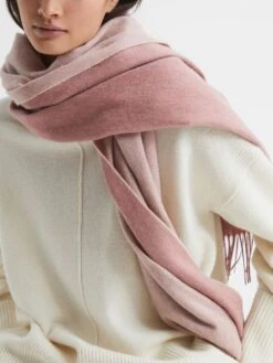Reiss Blush Picton Cashmere Blend Scarf -Style Trend Shop U76809s3