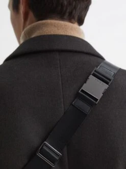 Reiss Black Carter Leather Cross-Body Bag -Style Trend Shop U94043s4