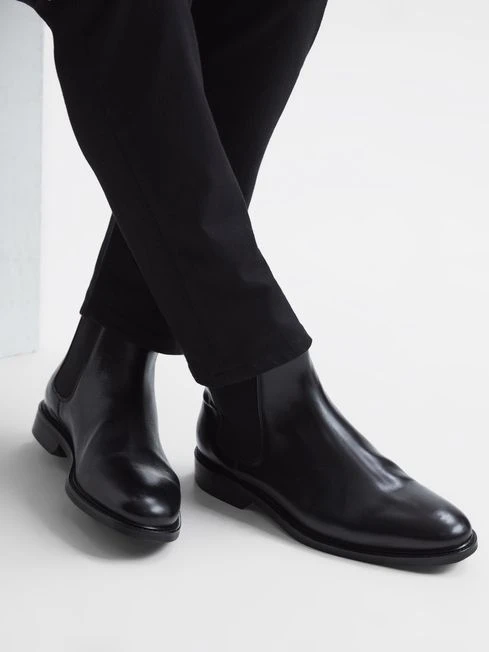 Reiss Black Tenor Leather Chelsea Boots 4 Reiss Black Tenor Leather Chelsea Boots - Image 2